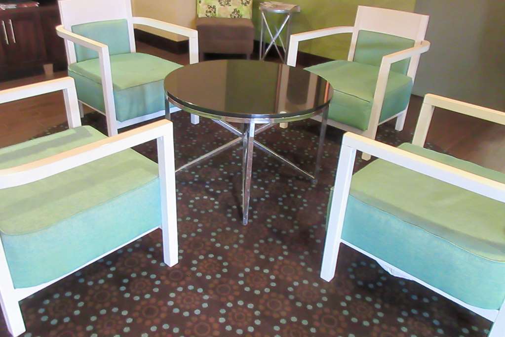Quality Inn & Suites Quincy - Downtown Интериор снимка